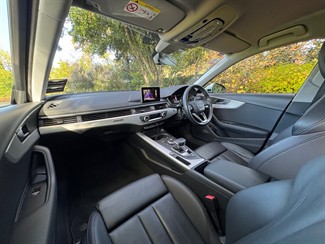 2017 Audi A4 - Thumbnail