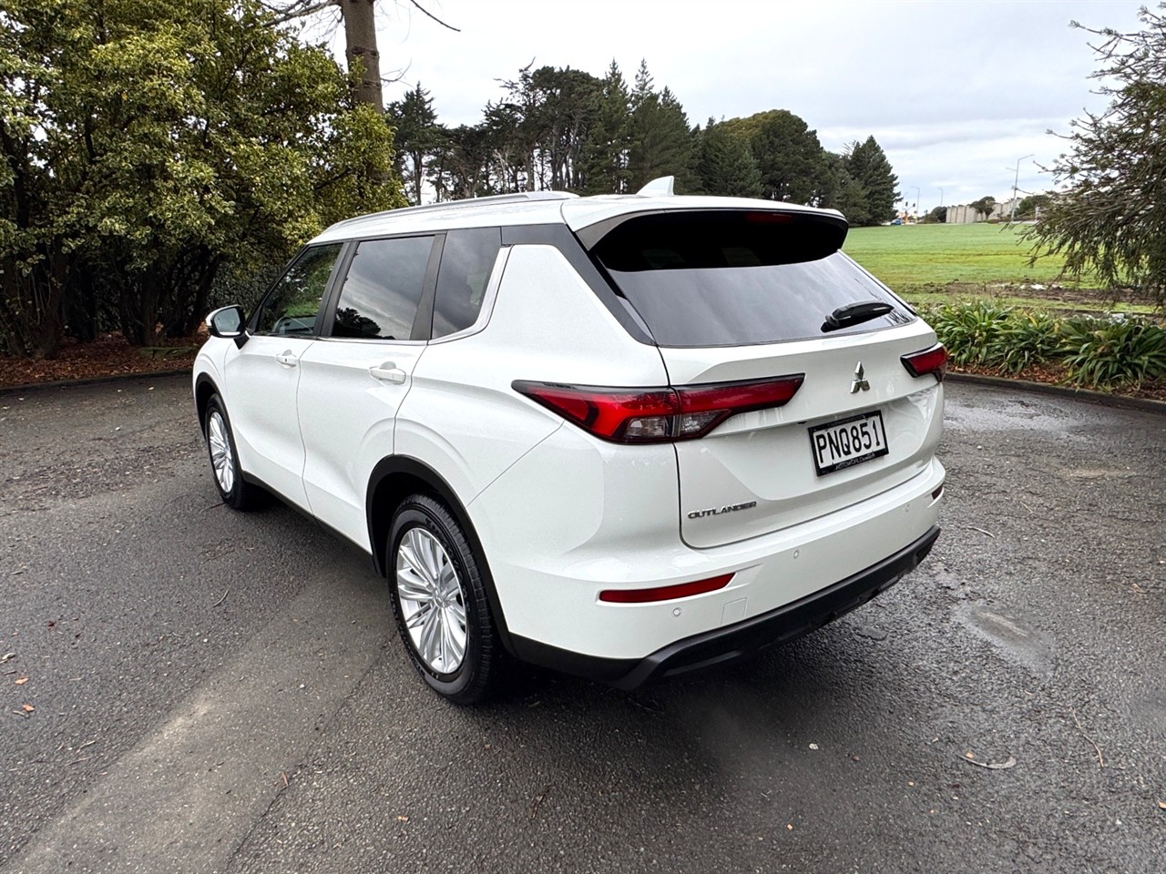 2022 Mitsubishi Outlander