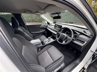2022 Mitsubishi Outlander - Thumbnail