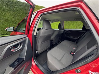 2015 Toyota Corolla - Thumbnail