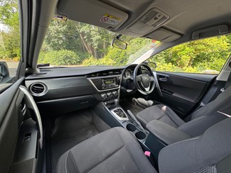 2013 Toyota Corolla - Thumbnail