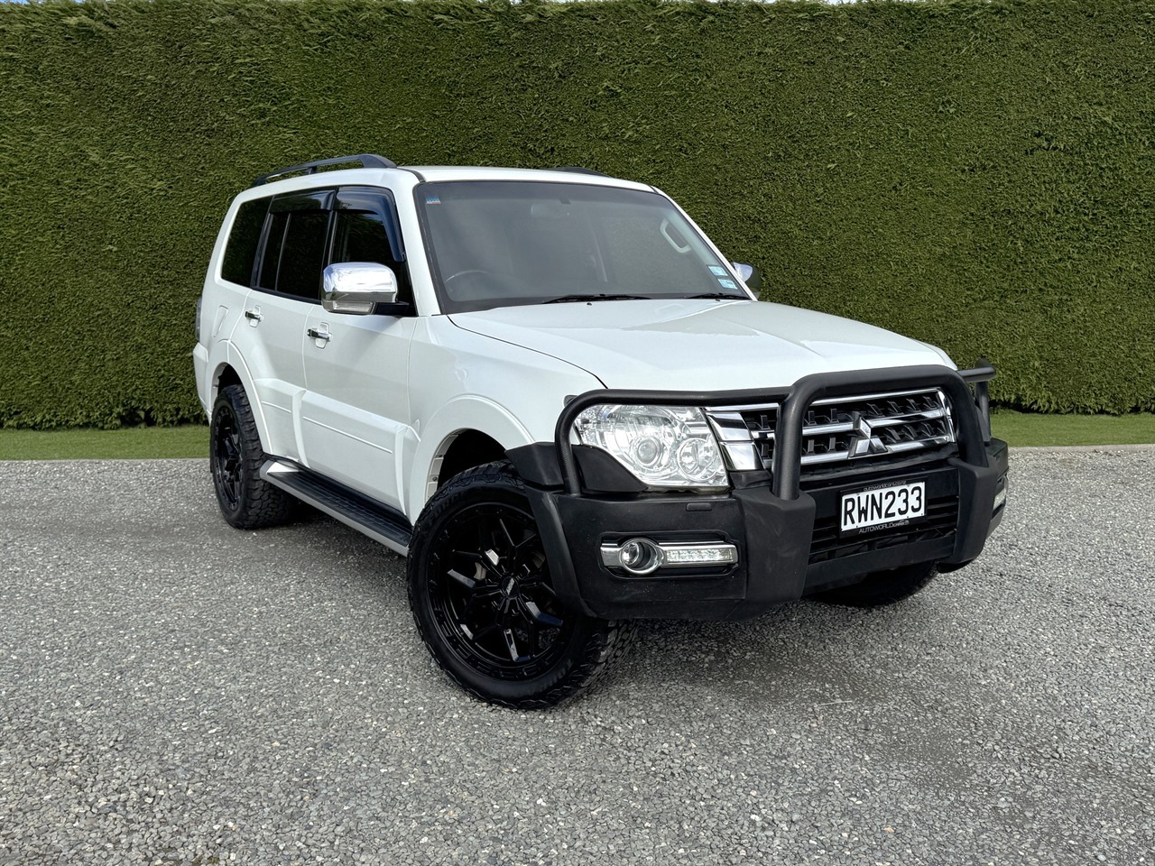 2018 Mitsubishi Pajero
