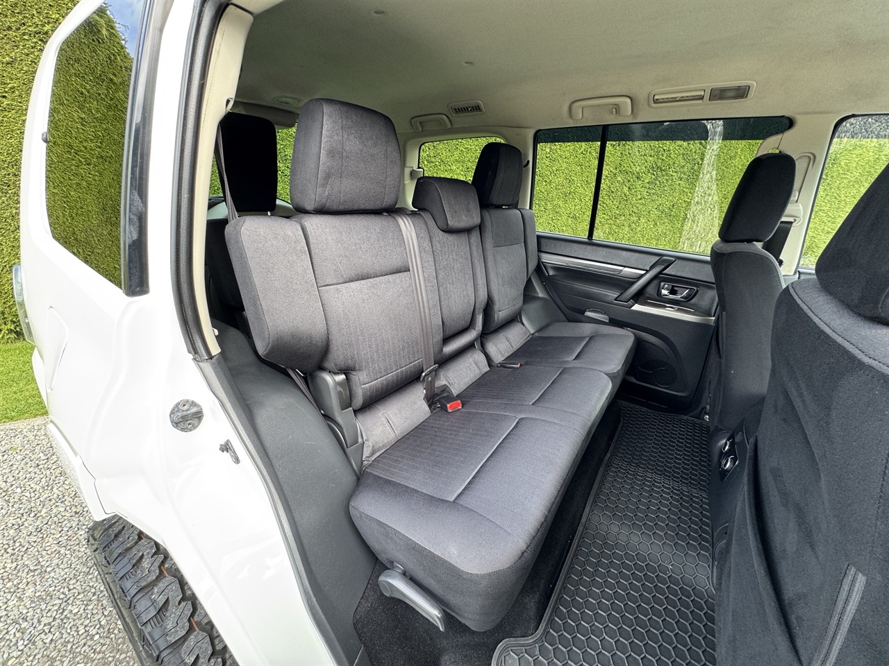 2018 Mitsubishi Pajero
