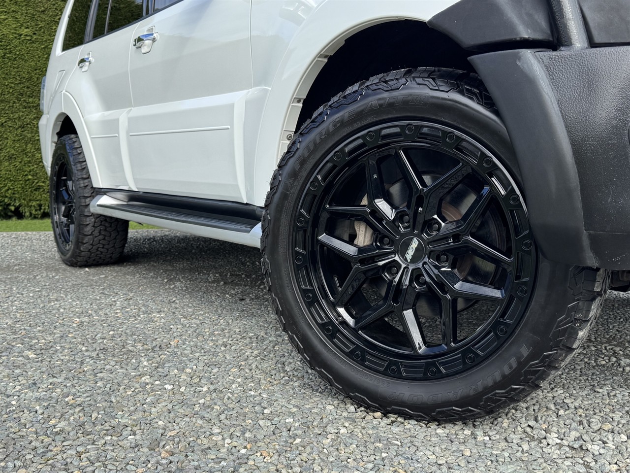 2018 Mitsubishi Pajero