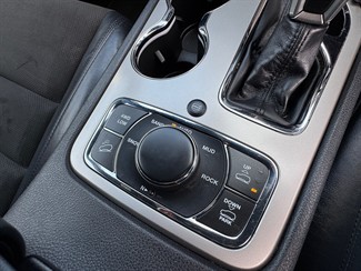 2020 JEEP Grand Cherokee - Thumbnail