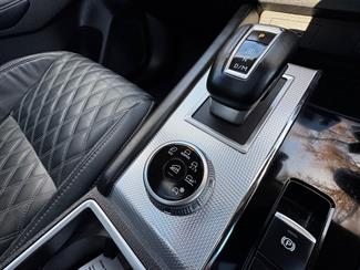 2022 Mitsubishi Outlander - Thumbnail