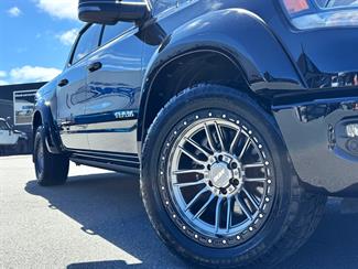 2024 Ram 1500 - Thumbnail