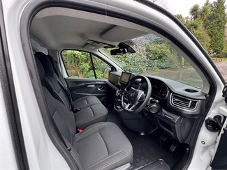2022 Renault Trafic - Thumbnail