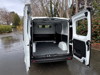 2022 Renault Trafic - Thumbnail