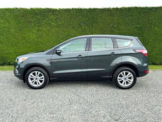 2017 Ford Escape - Thumbnail