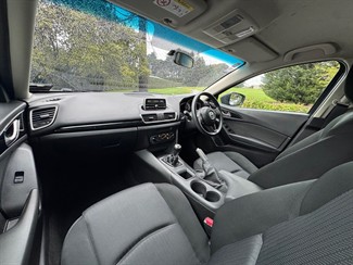 2016 Mazda 3 - Thumbnail