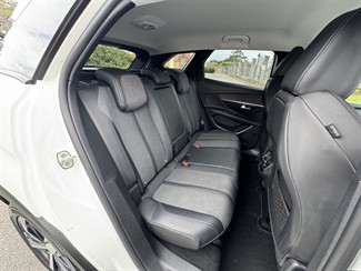 2022 Peugeot 3008 - Thumbnail