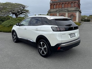 2022 Peugeot 3008 - Thumbnail