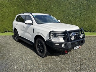 2025 Ford Everest - Thumbnail
