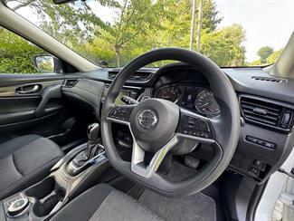 2021 Nissan X-Trail - Thumbnail