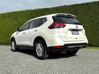 2021 Nissan X-Trail - Thumbnail
