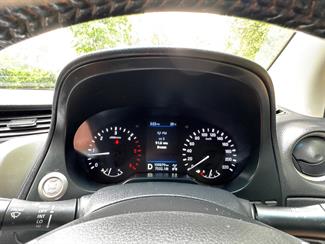 2021 Nissan Navara - Thumbnail