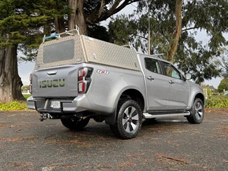 2023 Isuzu D-Max - Thumbnail