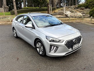 2022 Hyundai Ioniq - Thumbnail