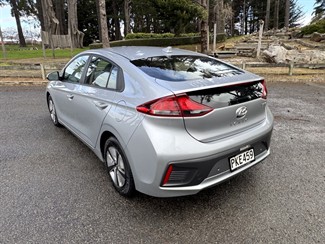 2022 Hyundai Ioniq - Thumbnail