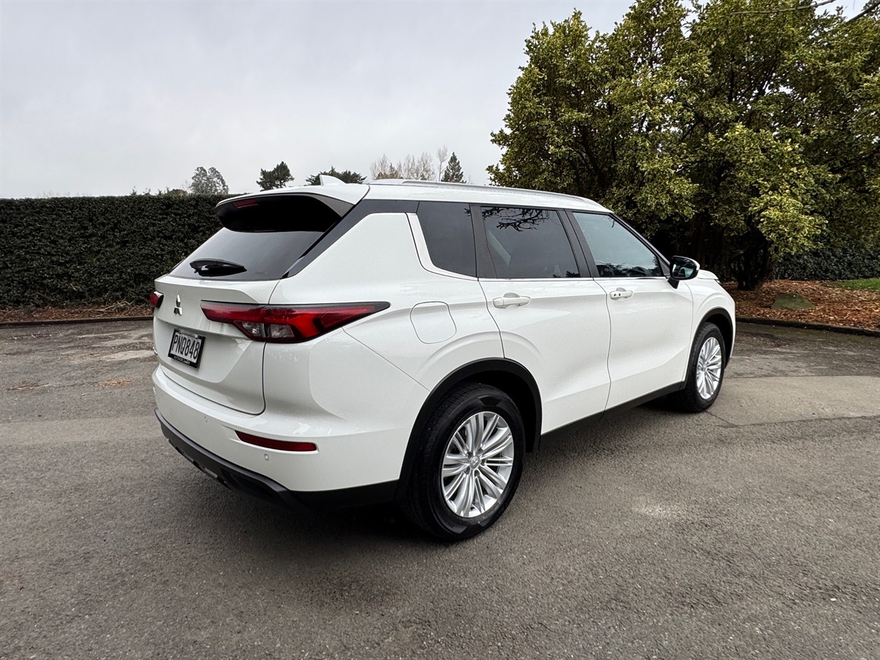 2022 Mitsubishi Outlander