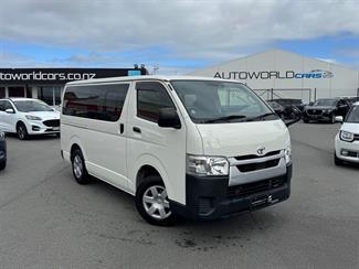 2020 Toyota Hiace - Thumbnail