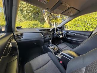 2021 Nissan X-Trail - Thumbnail