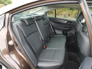 2017 Subaru Legacy - Thumbnail