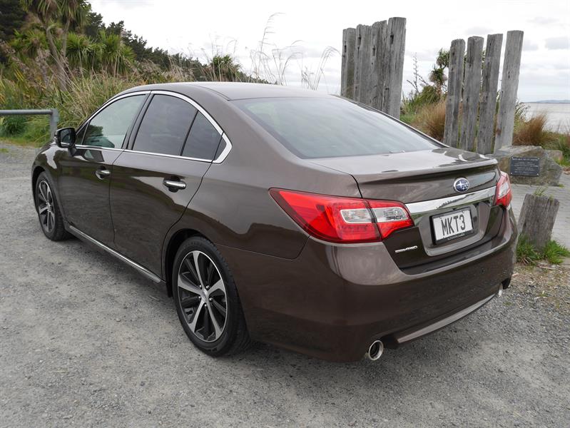2017 Subaru Legacy