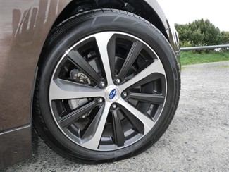 2017 Subaru Legacy - Thumbnail