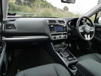 2017 Subaru Legacy - Thumbnail