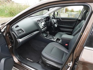 2017 Subaru Legacy - Thumbnail