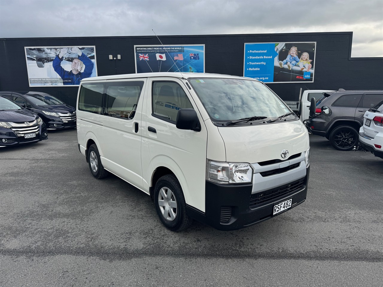 2019 Toyota Hiace