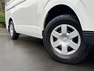2019 Toyota Hiace - Thumbnail
