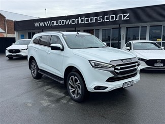 2021 Isuzu MU-X - Thumbnail