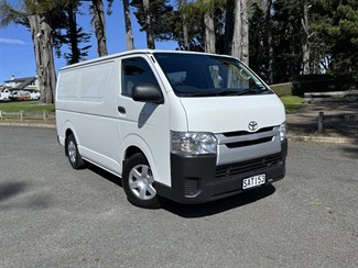 2017 TOYOTA Hiace - Thumbnail