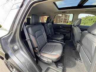 2023 Nissan Pathfinder - Thumbnail