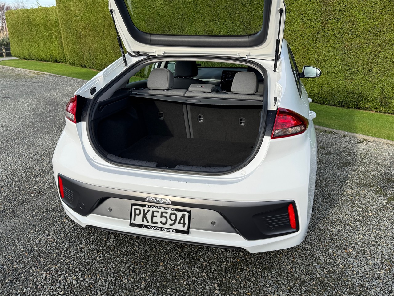 2022 HYUNDAI Ioniq