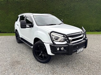 2019 Isuzu MU-X - Thumbnail