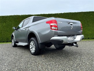 2018 Mitsubishi Triton - Thumbnail