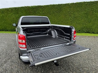 2018 Mitsubishi Triton - Thumbnail