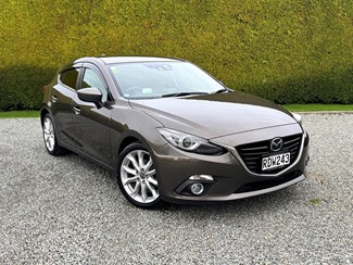 2014 Mazda Axela - Thumbnail