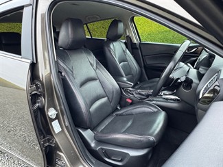 2014 Mazda Axela - Thumbnail