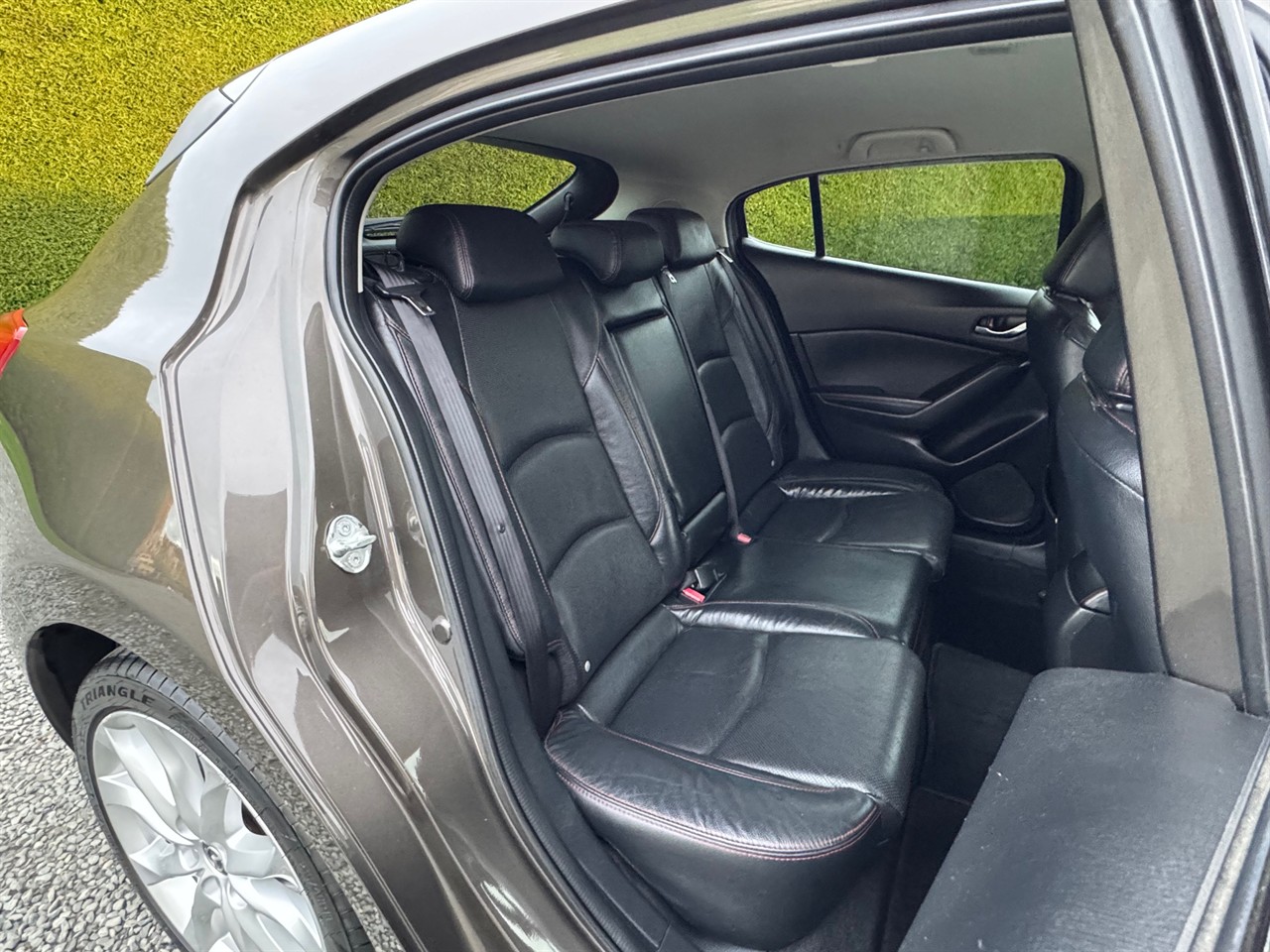 2014 Mazda Axela