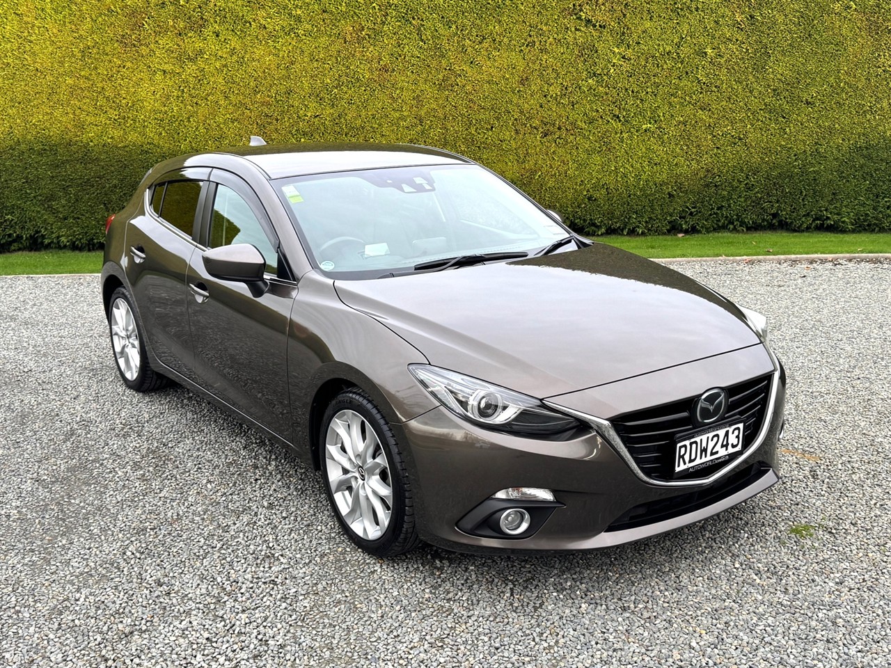 2014 Mazda Axela