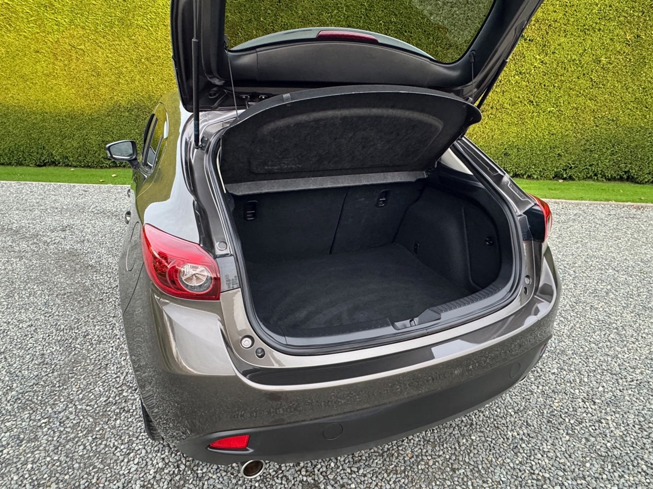2014 Mazda Axela