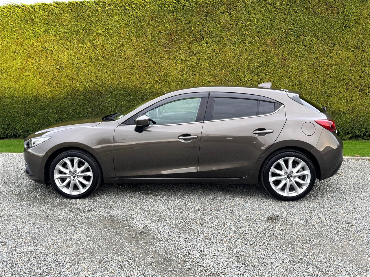 2014 Mazda Axela
