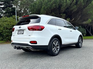 2020 KIA Sorento - Thumbnail