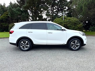 2020 KIA Sorento - Thumbnail