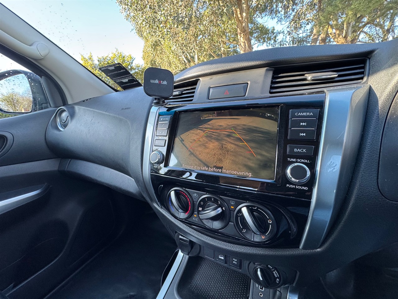 2023 Nissan Navara
